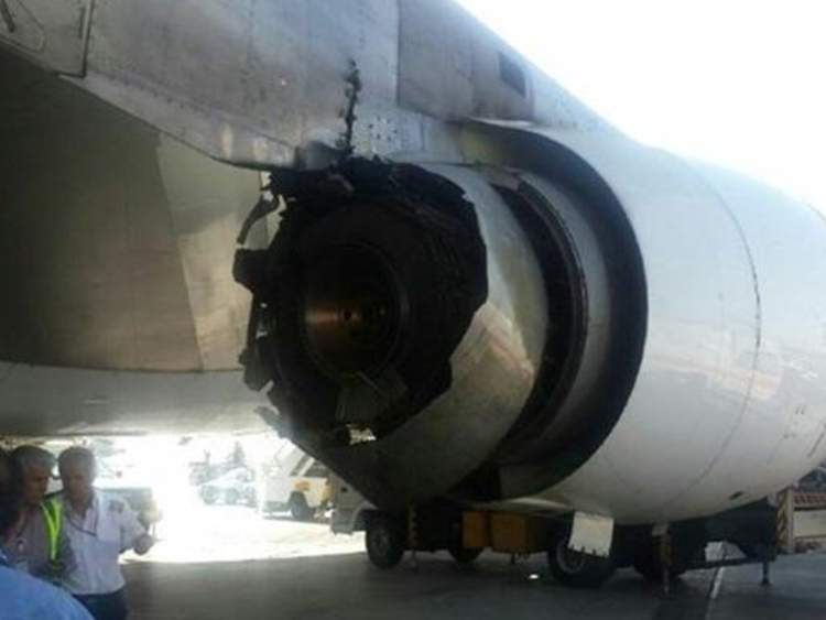 Uskowi on Iran - اسکویی در باره ایران: Mahan Air Boeing 747 sustains air  emergency, all passengers safe
